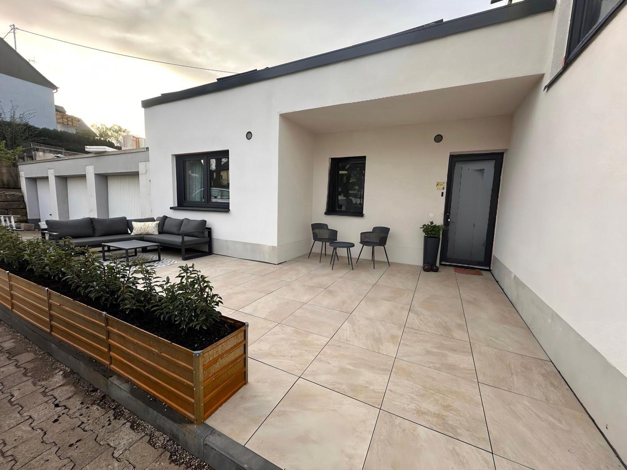 Neue Loft Im Alten Kelterhaus - Urlaub Im Wein- Und Ferienort Bekond Exterior photo